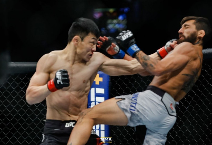Талын шуурга Д.Батгэрэл UFC-д анхны ялалтаа авлаа