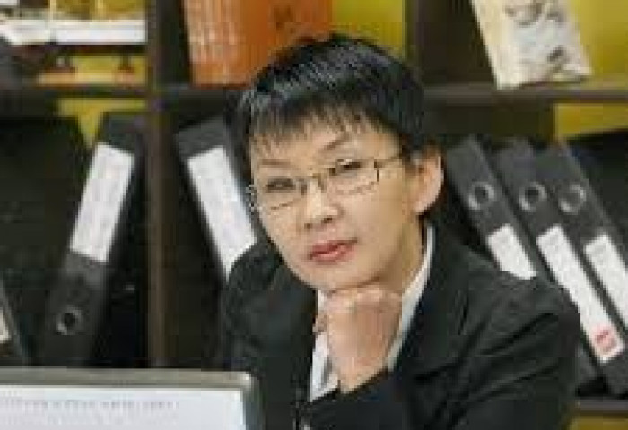 Өмнөговьд үүрлэсэн газрын наймаатай тэмцэж чадах уу?