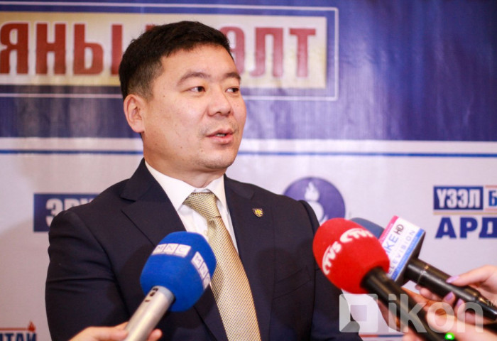 М.Чимэддорж: С.Эрдэнэ дарга бүх нэр дэвшигчдэдээ төлбөртэйгөөр нэр дэвшив гэдэг шошго наачихсан