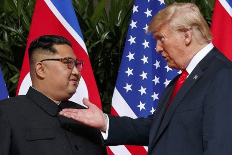 Д.Трамп: Ким Жөн Уныг сайн байгаад баяртай байна