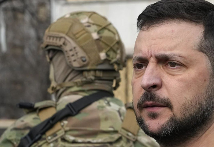 Бахмутыг алдвал Путинд улс төрийн хувьд давуу байдал үүсэхийг Зеленский хэлжээ