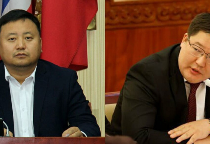 Эсрэг тэсрэг байр суурь