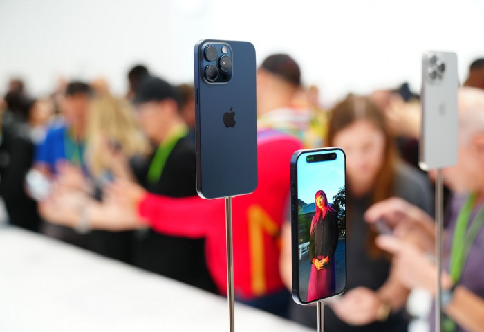 iPhone 15-ын захиалгын эрэлт нийлүүлэлтээсээ давсан сургаар Apple-ийн хувьцааны ханш өсөв