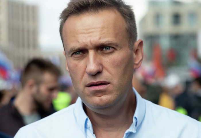 ОХУ Навальныйг яаралтай ирэхгүй бол шоронд хийнэ