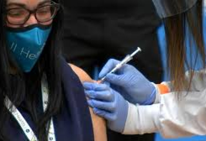 Covid 19: Норвегид “Pfizer” вакцин хийлгэсэн 23 өндөр настан нас баржээ