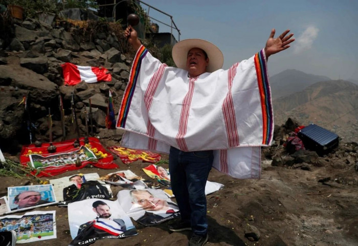 Перугийн бөө нар 2023 онд дэлхий дахинд ямар үйл явдлууд болохыг зөгнөжээ