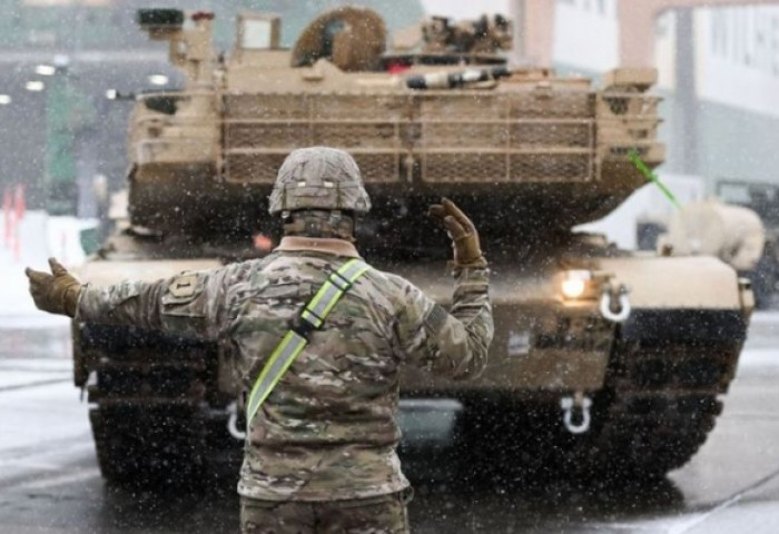 Украинд нийлүүлэх Барууны танкуудын давуу ба сул талууд