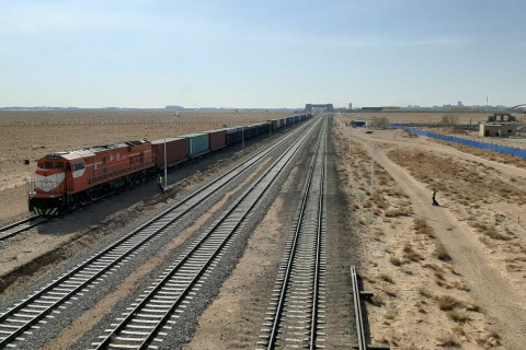 УБТЗ экспортын ачаатай 329 галт тэрэг Эрээн өртөөнд хүлээлгэн өгчээ