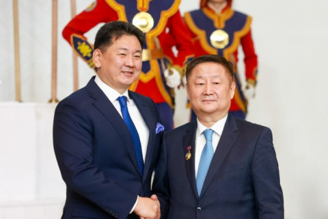 Голомт банкны Ерөнхийлөгч Г.Ганболд “Монгол Улсын Гавьяат Эдийн засагч” цол хүртлээ