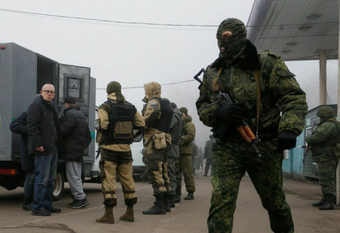 Оросын эрх баригчид Украины талд байлдаж байгаад олзлогдсон гадаадын 10 иргэнийг суллажээ