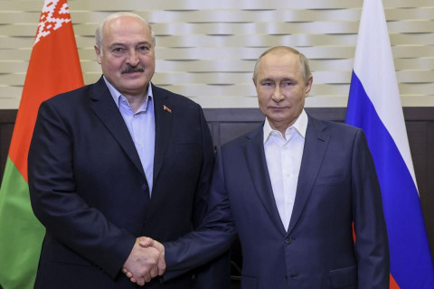 Орос, Беларусь улсууд зэвсэгт хүчний хамтарсан нэгж байгуулахаар тохиролцсон тухай Лукашенко ярьжээ