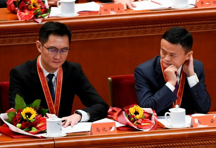 Ши Жиньпин гурав дахь бүрэн эрхийнхээ хугацааг эхлүүлсэн эхний өдөр Хятадын баячууд $13 тэрбумаа алдав