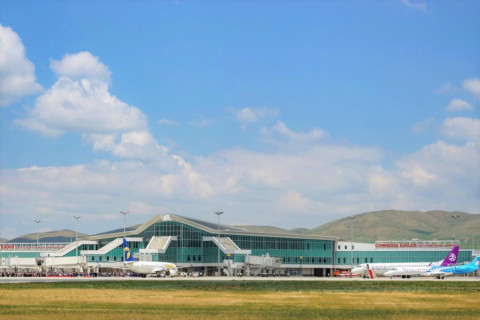 “Чингис хаан” онгоцны буудал руу явах автобусны үнийг хямдруулж, цагийн хуваарьт өөрчлөлт оруулав