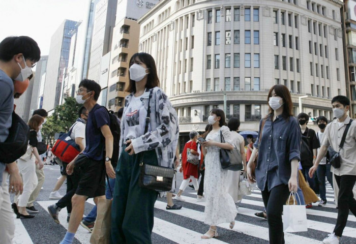 Японд анх удаа нэг өдөрт батлагдсан коронавирусийн халдварын тохиолдол 200,000 давлаа