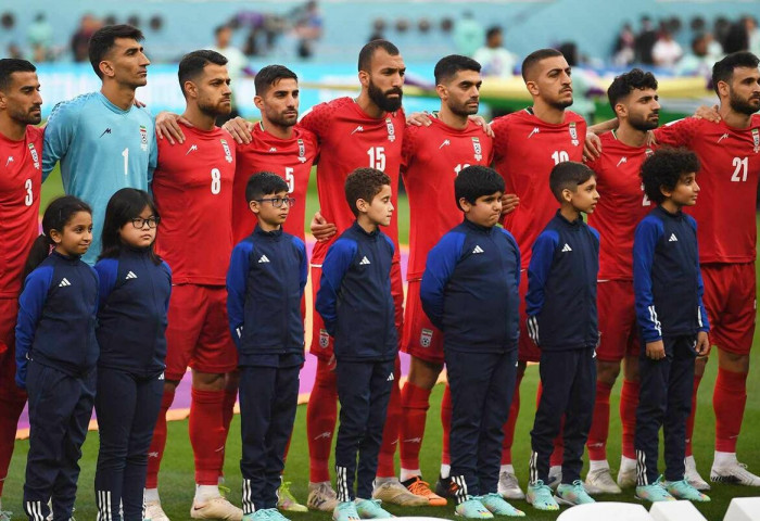 ДАШТ 2022: Ираны шигшээ багийн тоглогчид сүлд дууллаа дуулахаас татгалзав