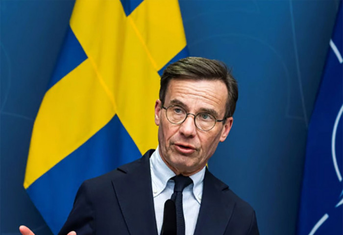 НАТО-д элсэхийг эсэргүүцсэн олон зуун хүн Шведэд жагсчээ