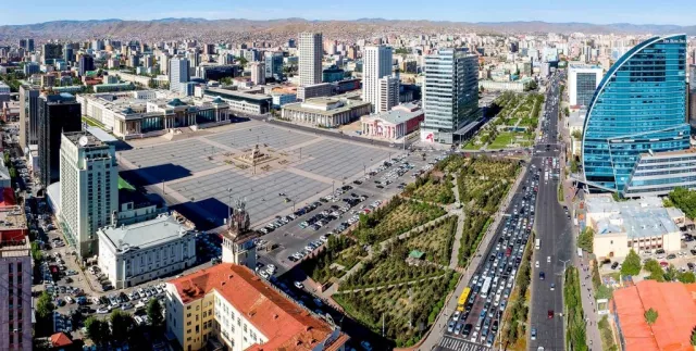 Улаанбаатарт өдөртөө 21 хэм дулаан