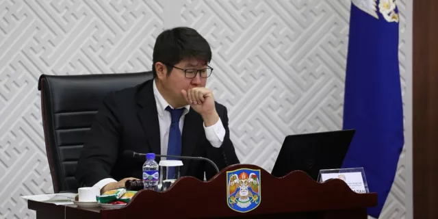 “Нэг хот-Нэг стандарт” зорилтот жилийн эхний хагас жилийн төлөвлөгөөний биелэлт 71 хувьтай байна