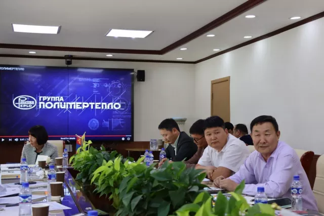 БАРИЛГЫН ХӨГЖЛИЙН ТӨВӨӨС МЭДЭЭЛЖ БАЙНА