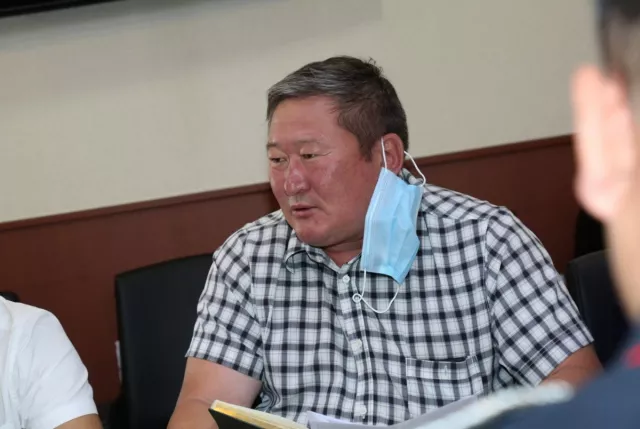 СӨГНӨГӨРИЙН АМНААС ХУУЛЬ БУСААР НОЙТОН МОД БЭЛТГЭЭГҮЙ 