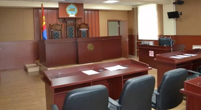 “Тод каннам” гоо сайхны эмнэлгийн эмч нарт холбогдох хэргийг прокурорт буцаажээ