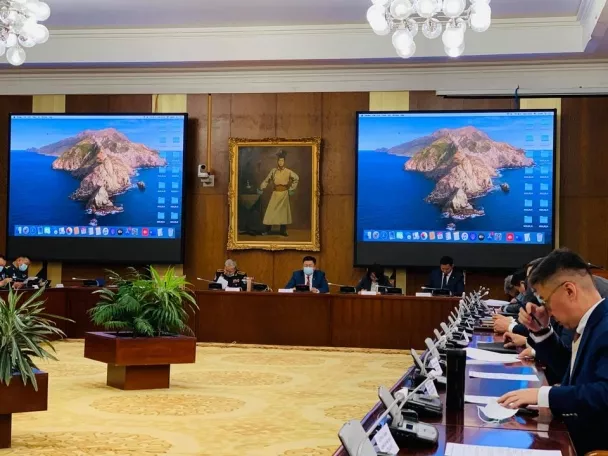 УОК: Өндөржүүлсэн бэлэн байдлын хугацааг сунгаж, сургуулиудын үйл ажиллагааг хэвийн горимд шилжүүлнэ