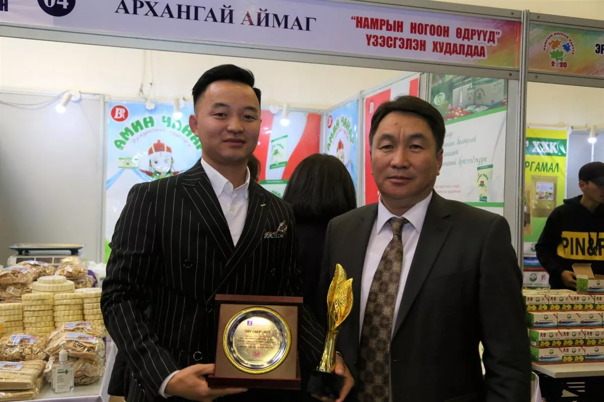“НАМРЫН НОГООН ӨДРҮҮД -2020” ҮЗЭСГЭЛЭН ХУДАЛДААНЫ ШИЛДГҮҮД ТОДОРЛОО