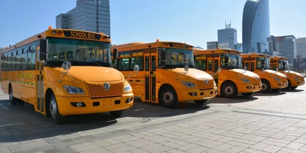 Сурагчдад олон улсын стандартад нийцсэн автобус үйлчилнэ
