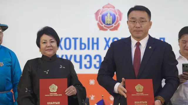 Д.Сумъяабазараас нийсчлэлчүүд юу хүлээх вэ?