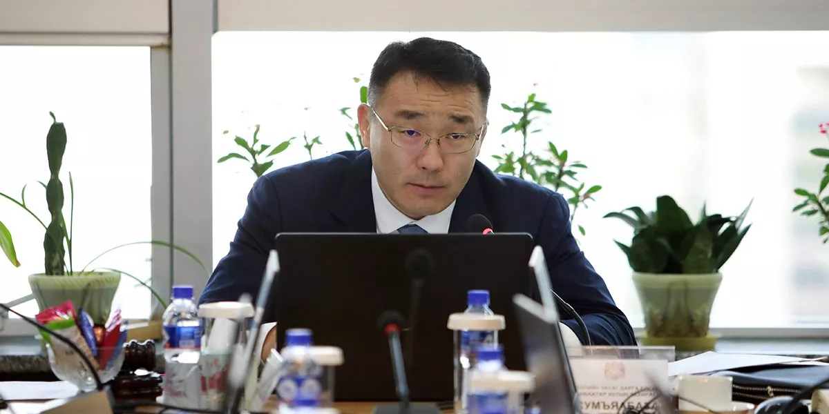 Т.Гантөмөр: Халтиргаа, гулгаа үүсэхээс сэргийлэх зорилгоор 3227 тонн давс, 4175 тонн бодис нөөцөлсөн