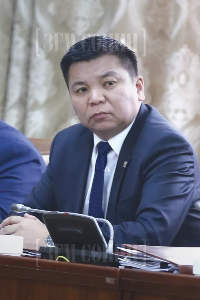 Л.ЭНХБОЛДЫН ХЭРЭГ ЯАГААД ЗАМХАРНА ВЭ?