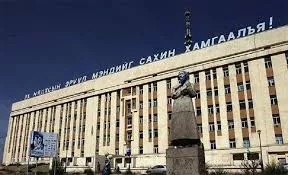 ЭХЭМҮТ: Зүүнхараагийн эмнэлэгт охиноос нугасны ус авсан бөгөөд зөөвөрлөж болохгүйг хэлсэн ч эцэг эх нь хот руу аваад ирсэн 