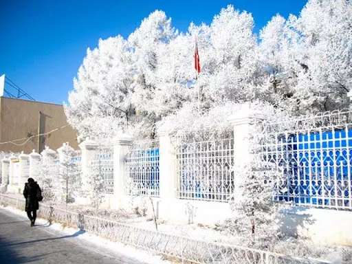 Улаанбаатарт өдөртөө 8-19 хэмийн хүйтэн байна