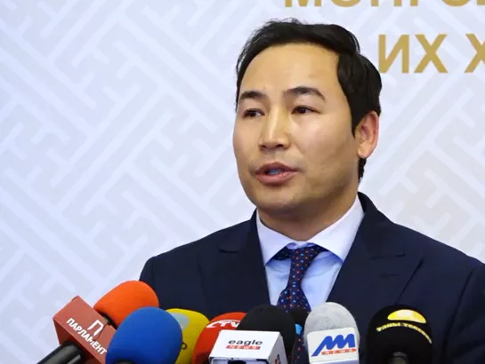 Ц.Ганзориг: Өнөөдрөөс орон нутгийн нислэг эхлэх бол 3-наас нийтийн тээвэр явахад бэлэн болж байна