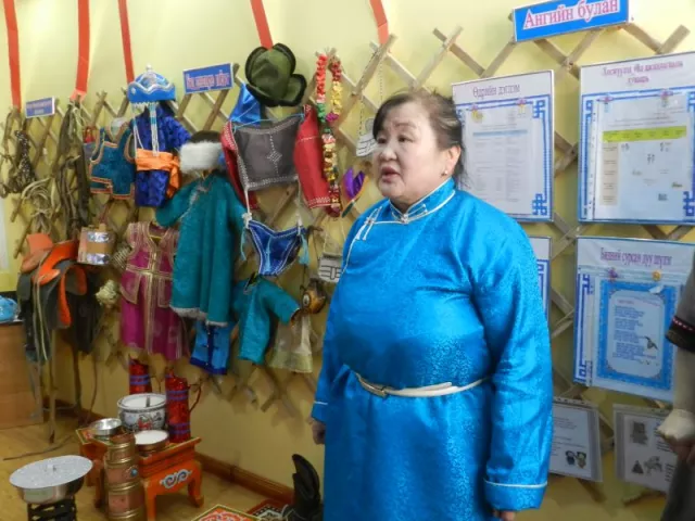 15-р цэцэрлэгт өв уламжлалаа шингээсэн “Монгол өргөө” үүдээ нээлээ