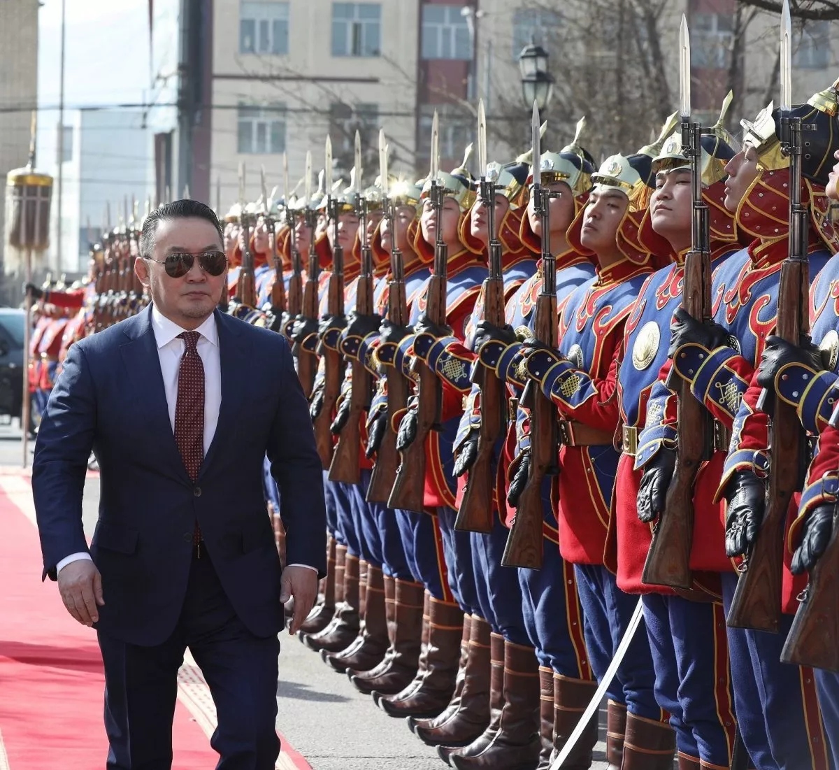 Цэрэг эрсийн АЛТАН АМИНЫ төлөө Зэвсэгт хүчний ЕРӨНХИЙ КОМАНДЛАГЧ Х.БАТТУЛГА та хариуцлага хүлээх ёстой