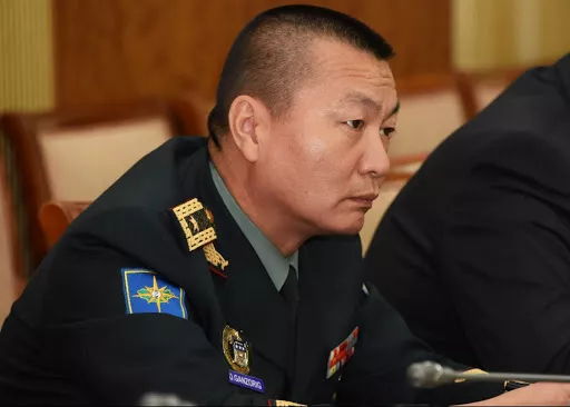 Нийгмийн доод давхаргаас ирсэн хүмүүсийг төлөвшүүлэхэд хүндрэлтэй байдаг гэв үү