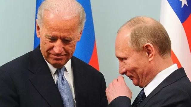 ОХУ АНУ-ын эсрэг 10 ДИПЛОМАТЧИЙГ НЬ хөөв