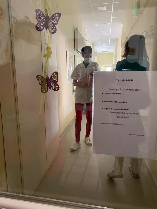 "Охин минь чи амьдрал бэлэглэсэн ээжийнхээ ачийг хариулж, асар их үнээр олдсон энэ амьдралыг хайрлаж яваарай"