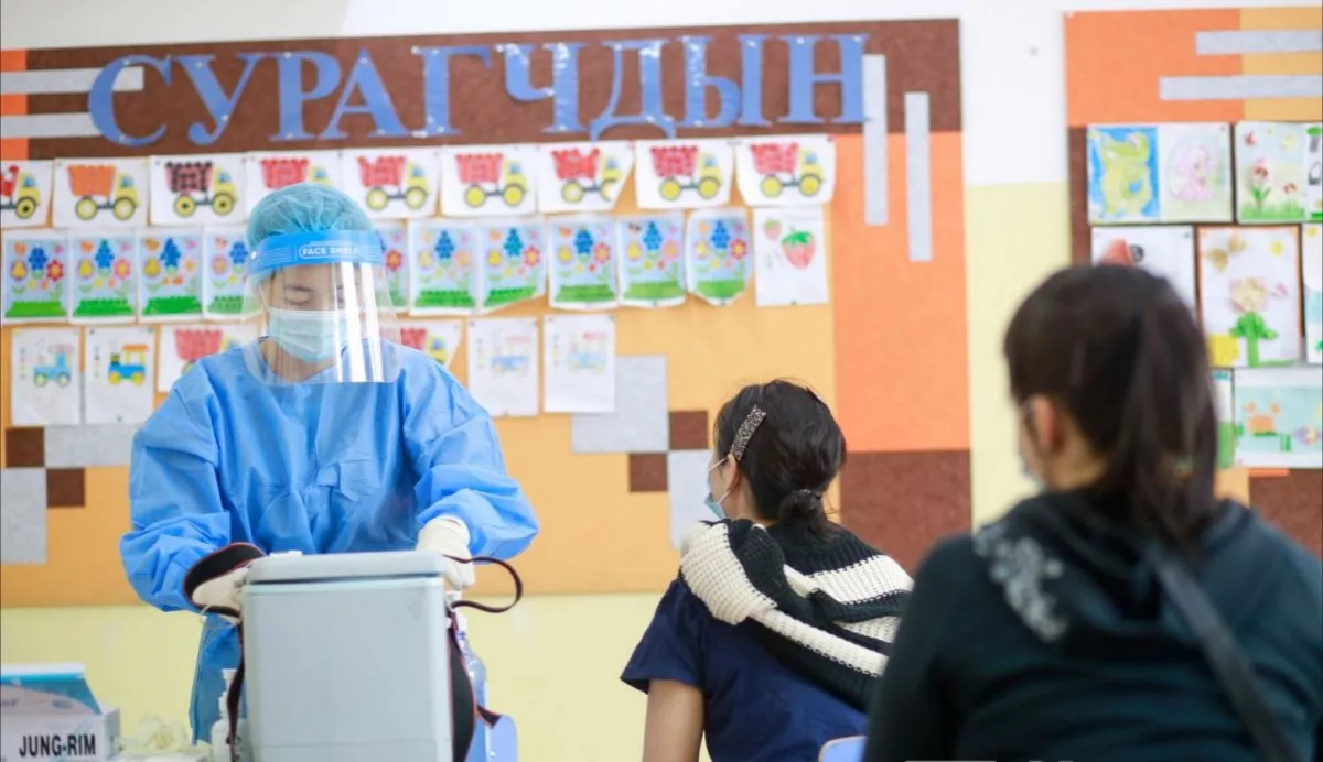 Б.Буянтогтох: Вакцинаар тогтож байгаа дархлаа халдварын тархалт буурахад нөлөөлж эхэлсэн