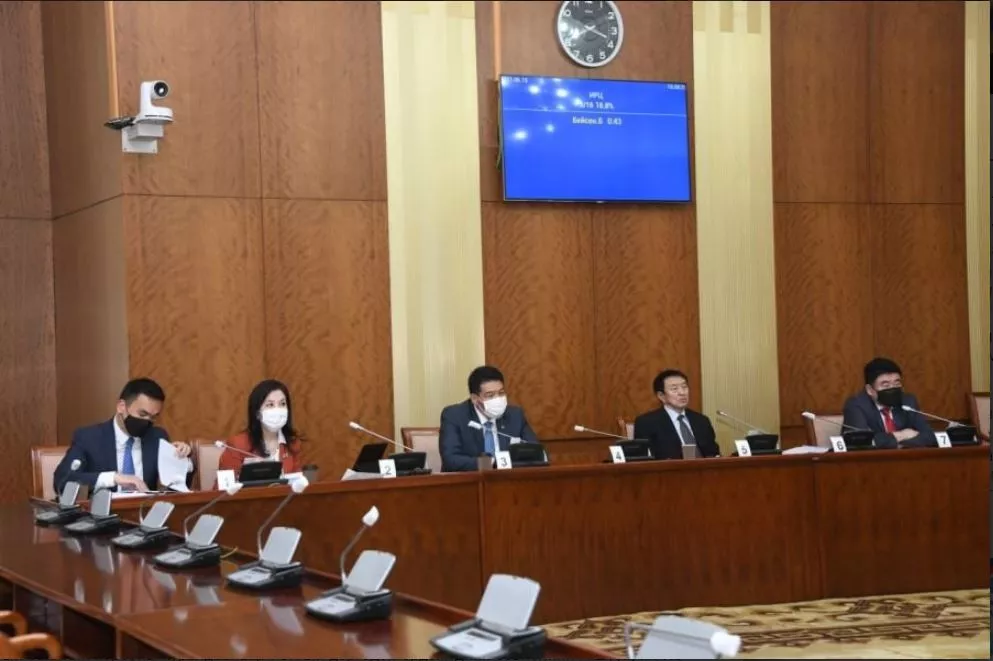 ЭРДЭМТДИЙН ЗӨВЛӨЛ: Зургадугаар сарын 25-ны өдрөөс эхлэн 16 хоног ХАТУУ ХӨЛ ХОРИО тогтоовол халдвар буурна