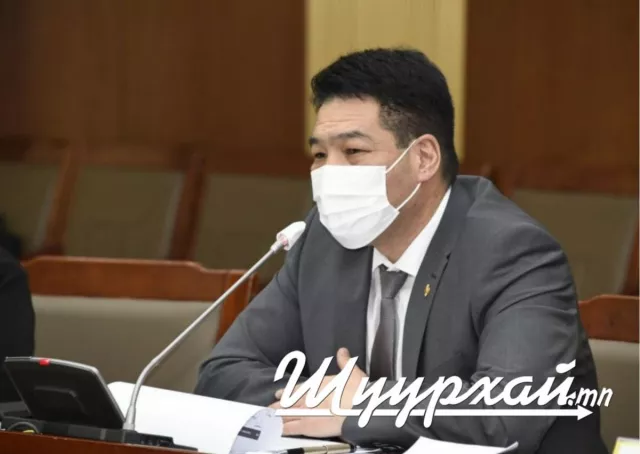 "Улаан бүсэд ажиллаж буй эмч, ажилтнуудад олгох эхний ээлжийн 1 сая төгрөгийг эрүүл мэндийн байгууллагууд руу шилжүүлж эхэллээ"