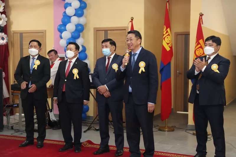 БШУЯ: ӨВӨРХАНГАЙ АЙМГИЙН “ТЭМҮҮЛЭЛ-ЭРДЭМ” БАГА СУРГУУЛИЙН ӨРГӨТГӨЛИЙН БАРИЛГА АШИГЛАЛТАД ОРЛОО