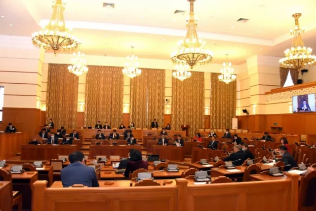 Парламент найм хуралдахдаа 24 хууль хэлэлцэж, шинэ жишиг тогтоох уу?