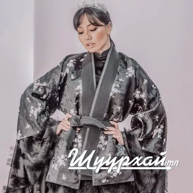 Жүжигчин П.Шүүдэрцэцэг АНУ-д шинэ карьераа хөөхөөр шийдэв