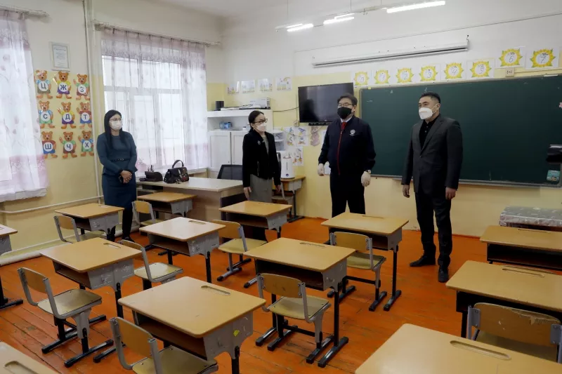 БШУЯ: Стандартын шаардлага хангахгүй сургуулийн барилгыг хүлээж авахгүй