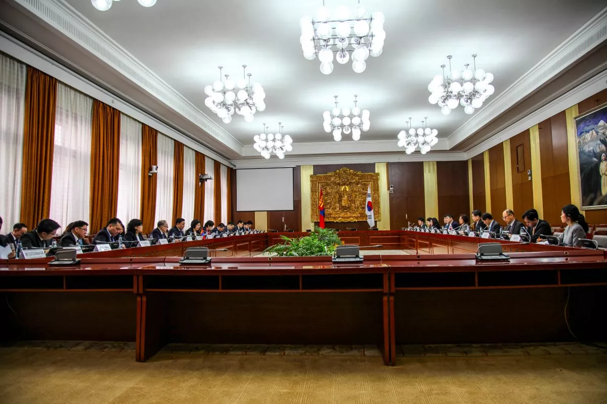 Н.ЦЭРЭНБАТ: ОРОН СУУЦЖУУЛАХ, ДЭД БҮТЭЦ ТАТАХ, НИЙТИЙН ТЭЭВЭРТ ПАРК ШИНЭЧЛЭЛ ХИЙХ САНАЛЫГ БНСУ-ЫН ТАЛД ТАВЬСАН
