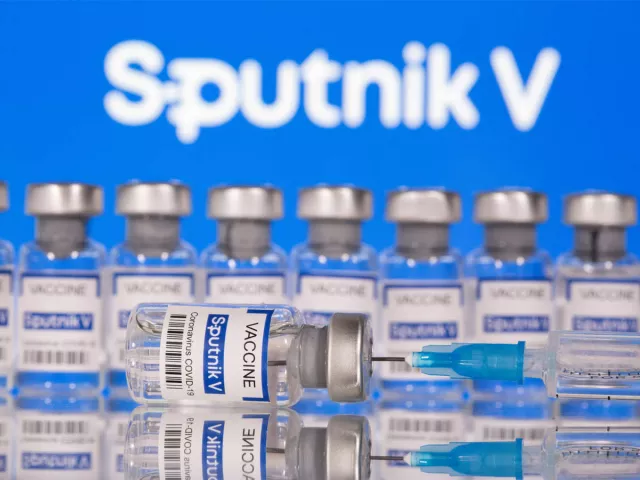 ДЭМБ ирэх оны эхний хагаст багтаан Спутник V вакцинд зөвшөөрөл олгоно гэв
