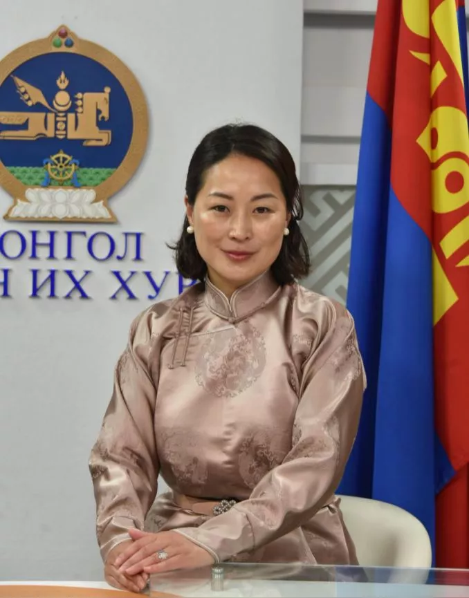 П.Анужин гишүүн 15-н жилийн өмнө хүүхдийн асрамжийн газар нээж байжээ