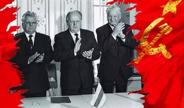 The Independent: ЗХУ-ыг мөхөөсөн гурван хүн